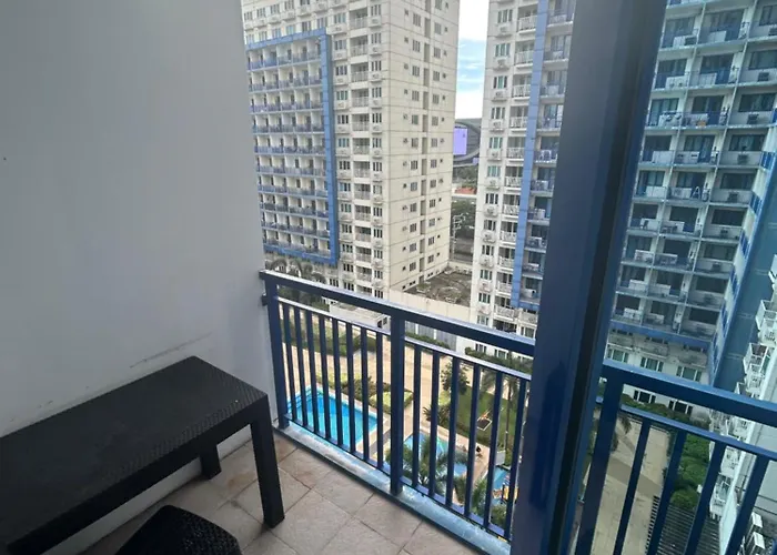 Sea Residences Moa-eric アパート